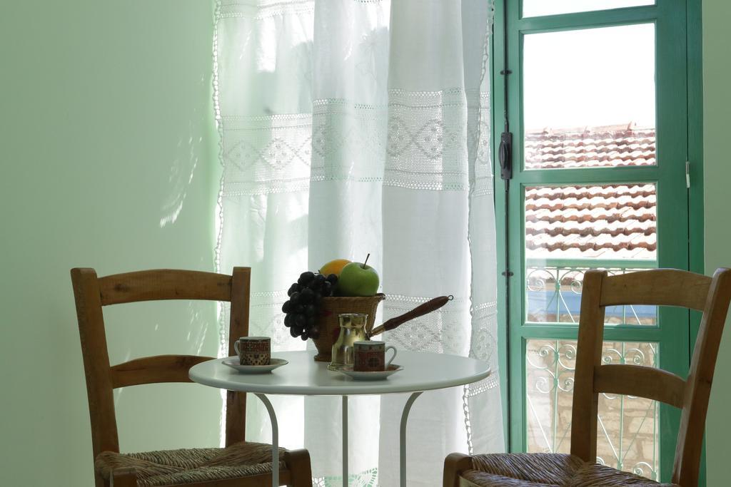 To Konatzi Tis Marikas Tzai Tou Yianni Guest House Kato Drys Luaran gambar